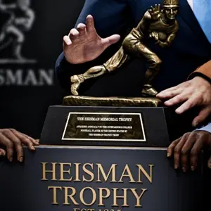 EA SPORTS College Football 27 – Heisman Trofeo