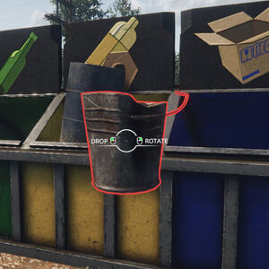 Train Station Renovation - Bidone della spazzatura